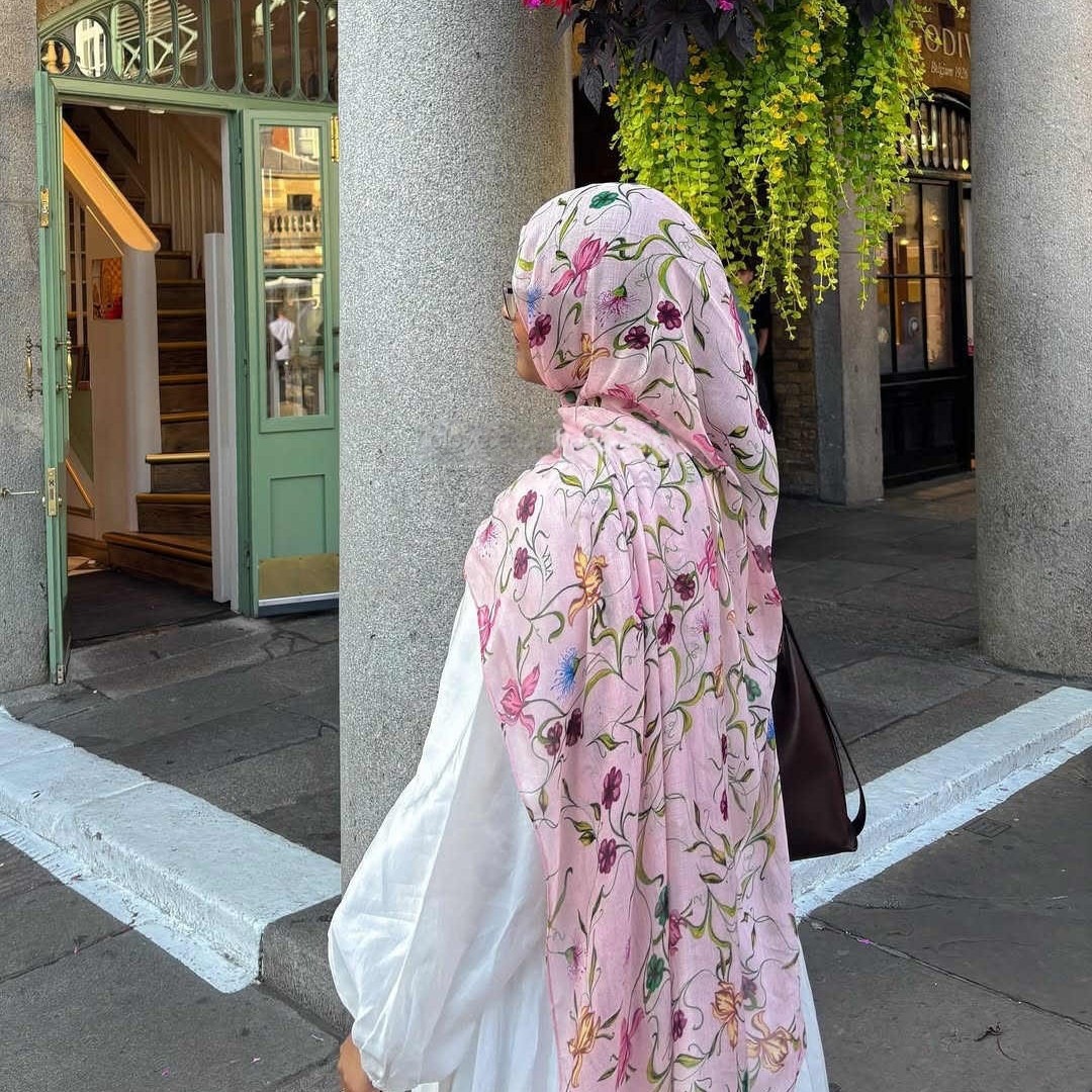 Bayanlar için Bohem Çiçek Dese - Go Ethnic Fashion incelemesi ve fiyatı